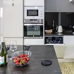 Ocean View Iri * 아데제