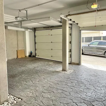 Ocean View Iri Apartament