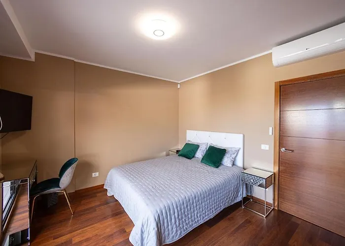 Ocean View Iri Apartament