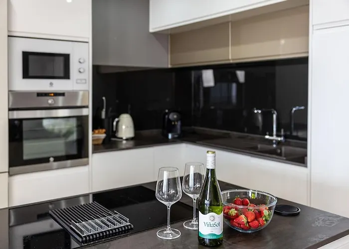 Ocean View Iri Apartament